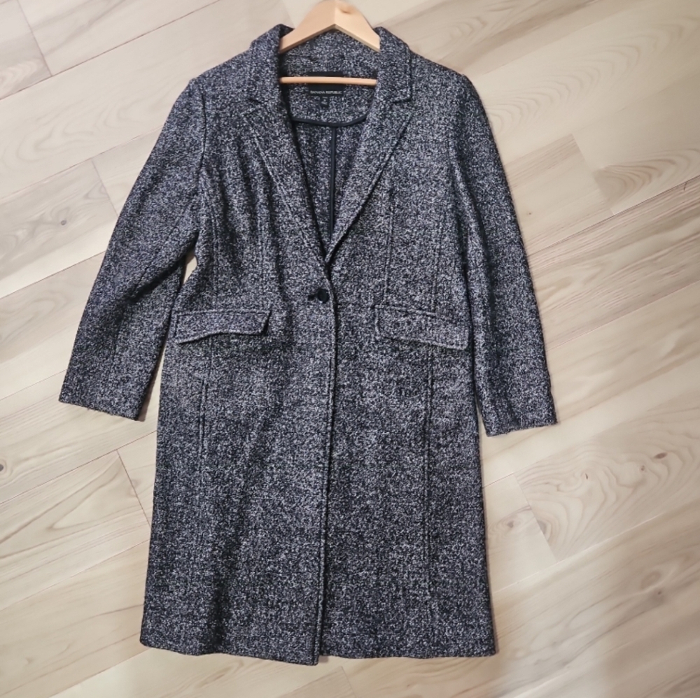 SOLD**Banana Republic Charcoal Blazer Coat